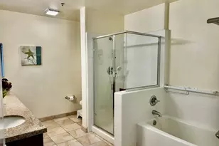423 7th St, Oakland, CA 94607 - Photo 25