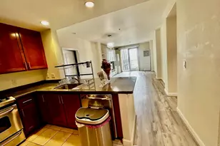 423 7th St, Oakland, CA 94607 - Photo 11