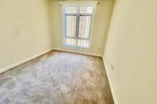 423 7th St, Oakland, CA 94607 - Photo 23