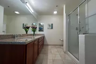 423 7th St, Oakland, CA 94607 - Photo 9