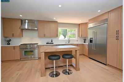 846 Savannah Cir, Walnut Creek, CA 94598 - Photo 13