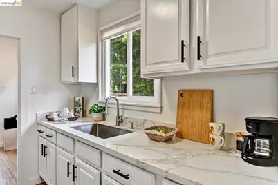 6124 Santa Cruz Ave, Richmond, CA 94804 - Photo 9