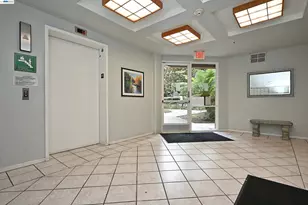 280 Caldecott Ln, Oakland, CA 94618 - Photo 29