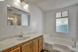 29385 Providence Way, Hayward, CA 94544 - Photo 17