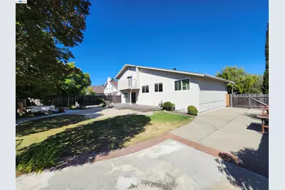 18775 Cavendish Dr, Castro Valley, CA 94552 - Photo 11