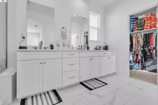 542 Datura Dr, Vacaville, CA 95687 - Photo 11