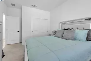 542 Datura Dr, Vacaville, CA 95687 - Photo 17