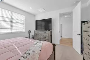 542 Datura Dr, Vacaville, CA 95687 - Photo 13