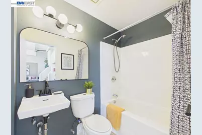 4053 Harlan St #315, Emeryville, CA 94608 - Photo 23