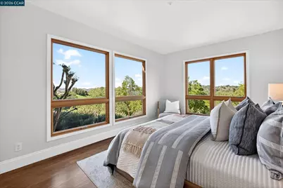 1 Gardiner Ct, Orinda, CA 94563 - Photo 45