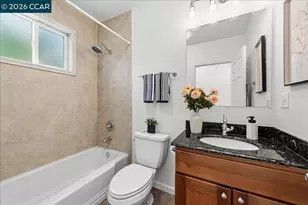 7568 Greenly Dr, Oakland, CA 94605 - Photo 17