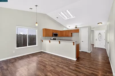 4968 Kimball Hill Cir, Stockton, CA 95210 - Photo 19