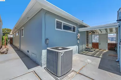 733 40th St, Richmond, CA 94805 - Photo 31