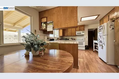 17101 Marsh Creek Rd, Clayton, CA 94517 - Photo 9