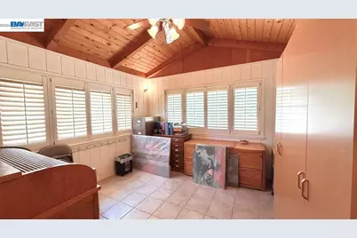 17101 Marsh Creek Rd, Clayton, CA 94517 - Photo 27