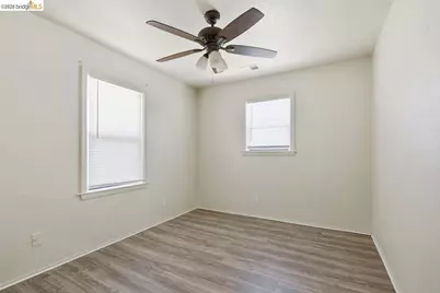 1930 Ohio St, Vallejo, CA 94590 - Photo 11