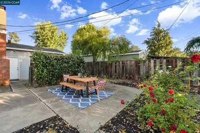 1842 Woodsdale Ct, Concord, CA 94521 - Photo 23