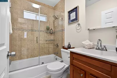 329 45th St, Richmond, CA 94805 - Photo 37