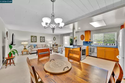 6450 Viewpoint Ct, Martinez, CA 94553 - Photo 11