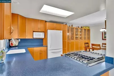 6450 Viewpoint Ct, Martinez, CA 94553 - Photo 15