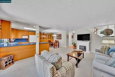6450 Viewpoint Ct, Martinez, CA 94553 - Photo 7