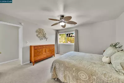 6450 Viewpoint Ct, Martinez, CA 94553 - Photo 23