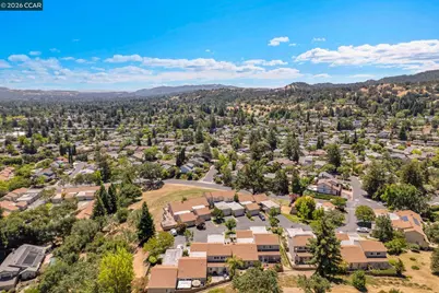 6450 Viewpoint Ct, Martinez, CA 94553 - Photo 47
