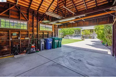 2056 Santa Clara Ave, Alameda, CA 94501 - Photo 29