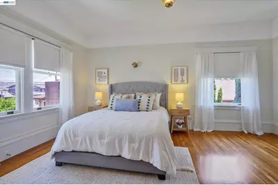 2056 Santa Clara Ave, Alameda, CA 94501 - Photo 49