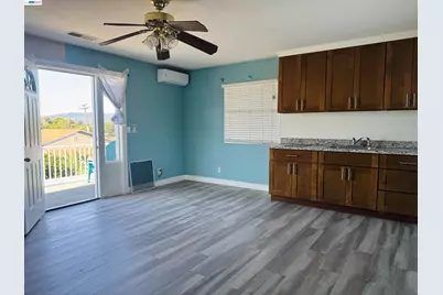 2102 Overhill Rd, Concord, CA 94520 - Photo 37