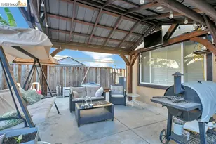 1040 Broadcreek Ct, Brentwood, CA 94513 - Photo 33