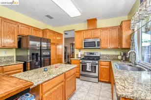 1040 Broadcreek Ct, Brentwood, CA 94513 - Photo 13