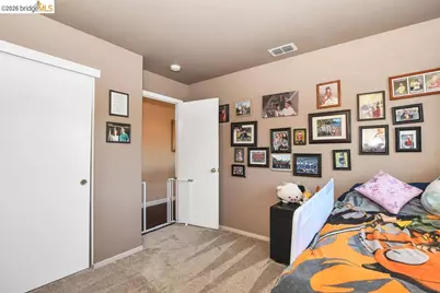 1040 Broadcreek Court, Brentwood, CA 94513 - Photo 19