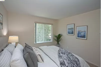 58 Marina Lakes Dr, Richmond, CA 94804 - Photo 23