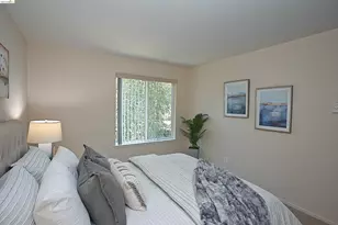 58 Marina Lakes Dr, Richmond, CA 94804 - Photo 23