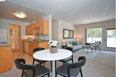 58 Marina Lakes Dr, Richmond, CA 94804 - Photo 13