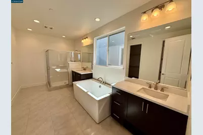 17405 Bushwick Lane, Lathrop, CA 95330 - Photo 13