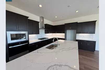 17405 Bushwick Lane, Lathrop, CA 95330 - Photo 9