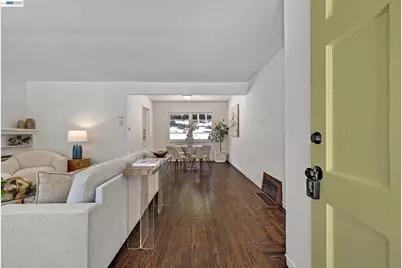 18926 Walnut Rd, Castro Valley, CA 94546 - Photo 7