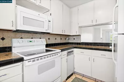1790 Ellis St #28, Concord, CA 94520 - Photo 5