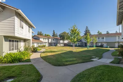 4861 Saginaw Cir, Pleasanton, CA 94588 - Photo 31