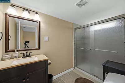 7 Lawrence Ave, Antioch, CA 94509 - Photo 25