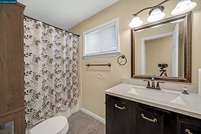 7 Lawrence Ave, Antioch, CA 94509 - Photo 21