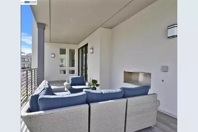 1749 Kilowatt Way #302, Fremont, CA 94539 - Photo 35