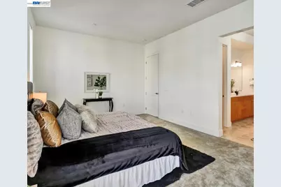 1749 Kilowatt Way #302, Fremont, CA 94539 - Photo 25