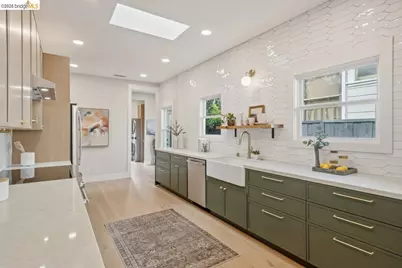 1009 Addison St, Berkeley, CA 94710 - Photo 17