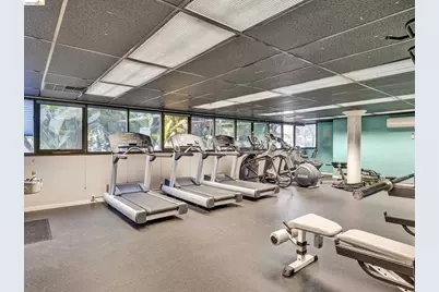 5 Embarcadero West #322, Oakland, CA 94607 - Photo 5