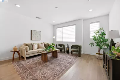 931 Edy Ln, Oakland, CA 94607 - Photo 3
