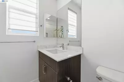 931 Edy Ln, Oakland, CA 94607 - Photo 29