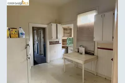 1717 9th St, Oakland, CA 94607 - Photo 3